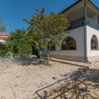 Lepa hiša z vrtom v bližini Poreča - 3