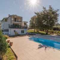 Prekrasna kuća sa apartmanima i pogledom na more - 3