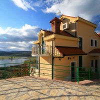 Vila na posebnom položaju na izvoru rijeke u blizini grada Drniša - 4