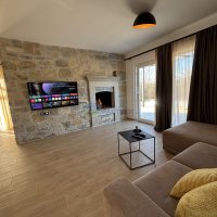 Centralna Istra, Cerovlje,  prekrasna kuća sa velikom okućnicom - 4