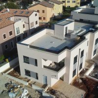 Stan u prizemlju s vrtom u novogradnji, Poreč, 1km od mora - 2